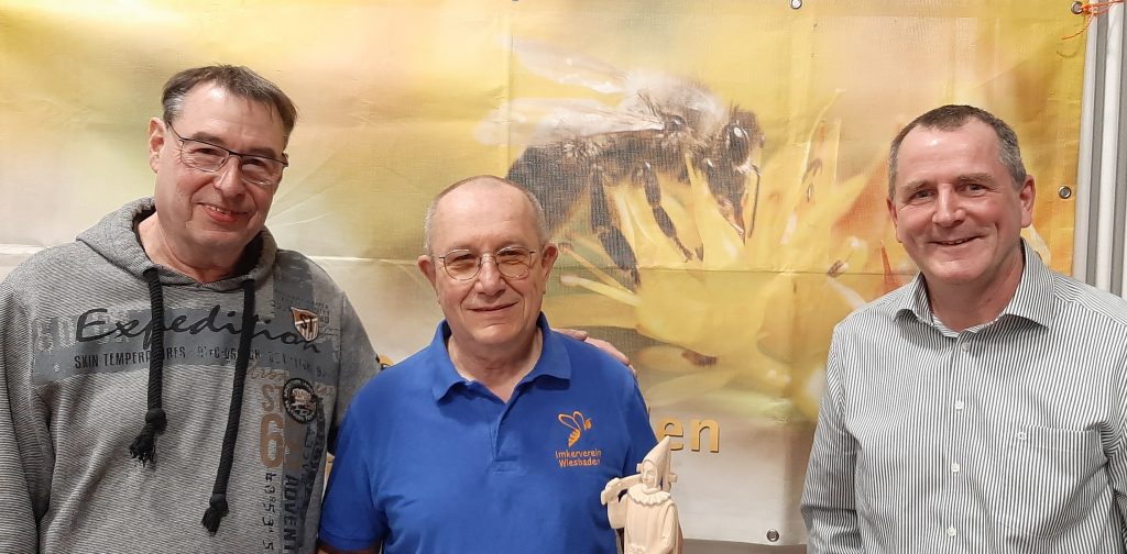 Foto Vorstand Imkerverein Wiesbaden